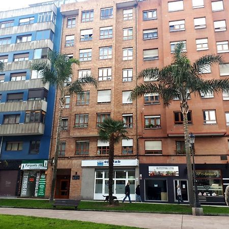 Castelao Apartman Oviedo Kültér fotó