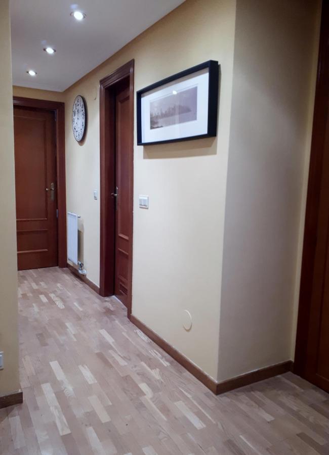 Castelao Apartman Oviedo Kültér fotó