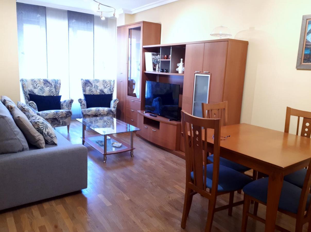 Castelao Apartman Oviedo Kültér fotó