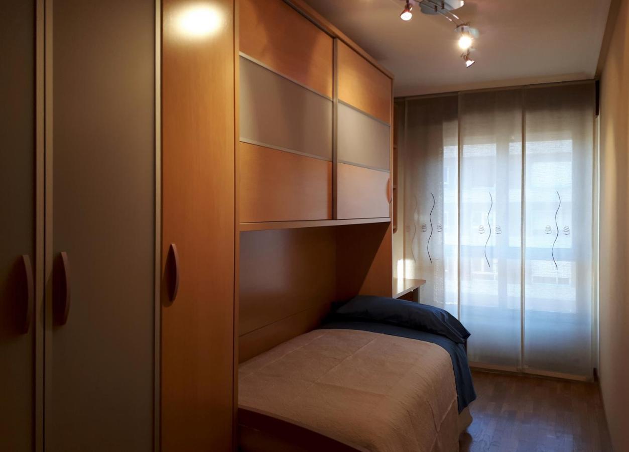 Castelao Apartman Oviedo Kültér fotó