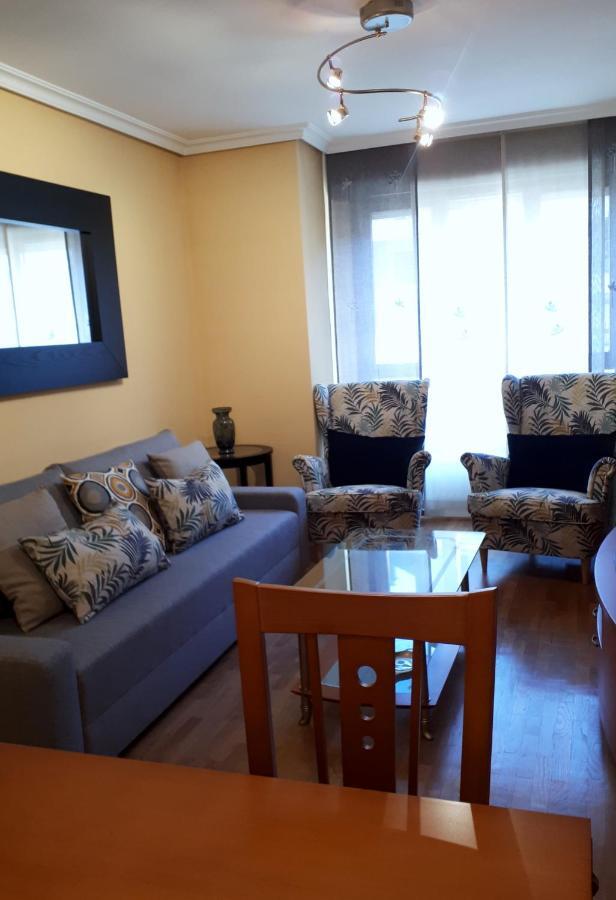 Castelao Apartman Oviedo Kültér fotó